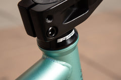 Sunday High C 29" (Matte Ice Green with 23.5" tt)